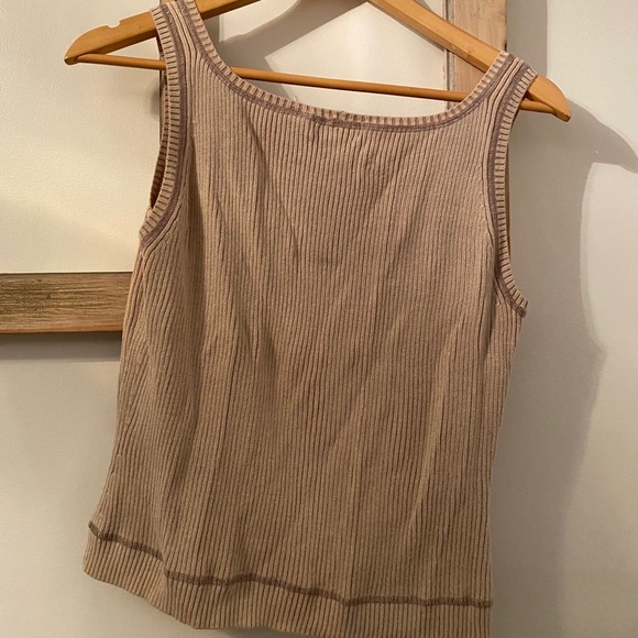 Knitted tank - Picture 3 of 3